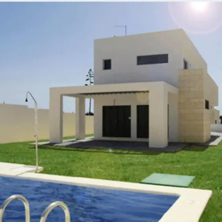 Conil: Private Pool Retreat *