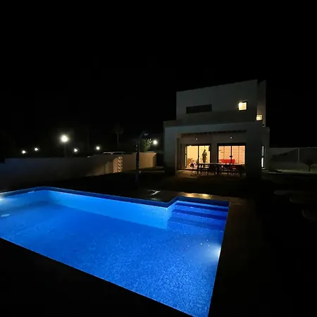 Conil: Private Pool Retreat *